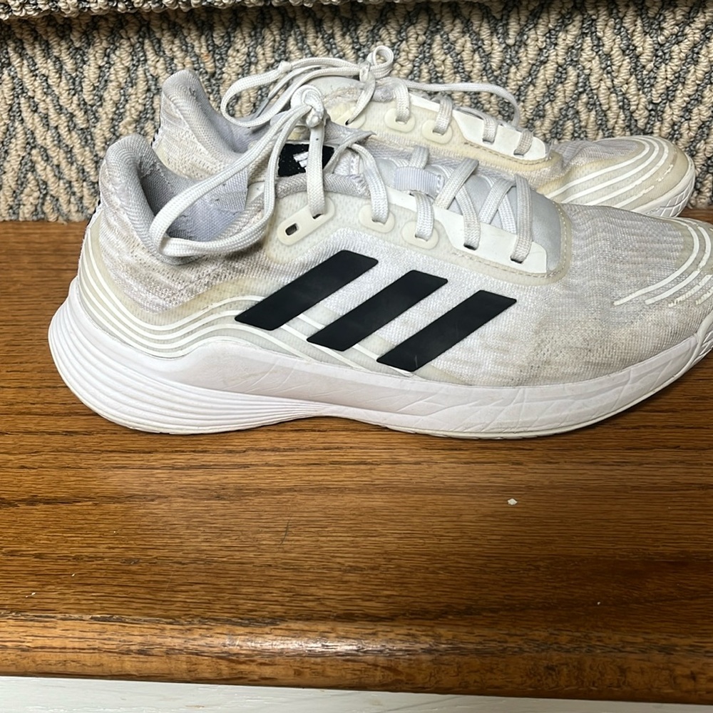 volleyball shoes